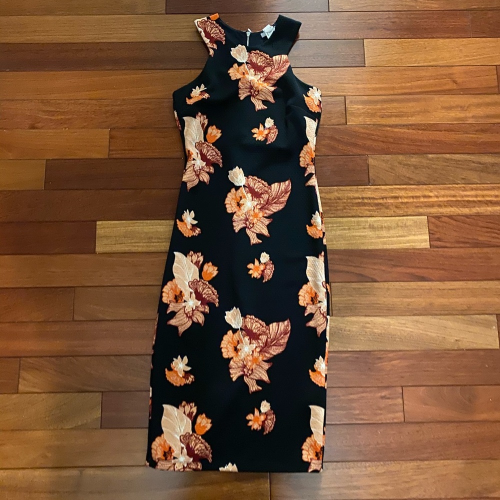 Floral sleeveless dress
